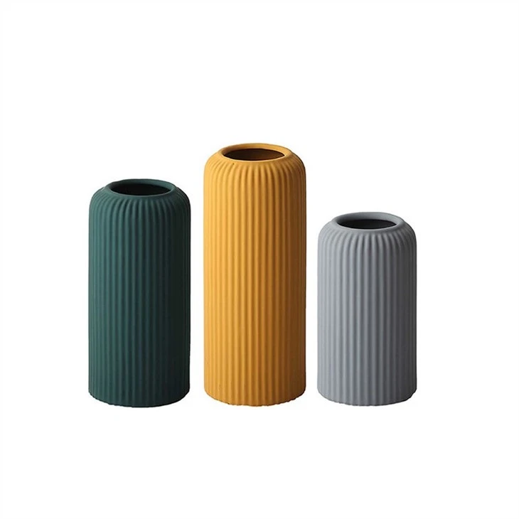 ribbed ceramic vase 3